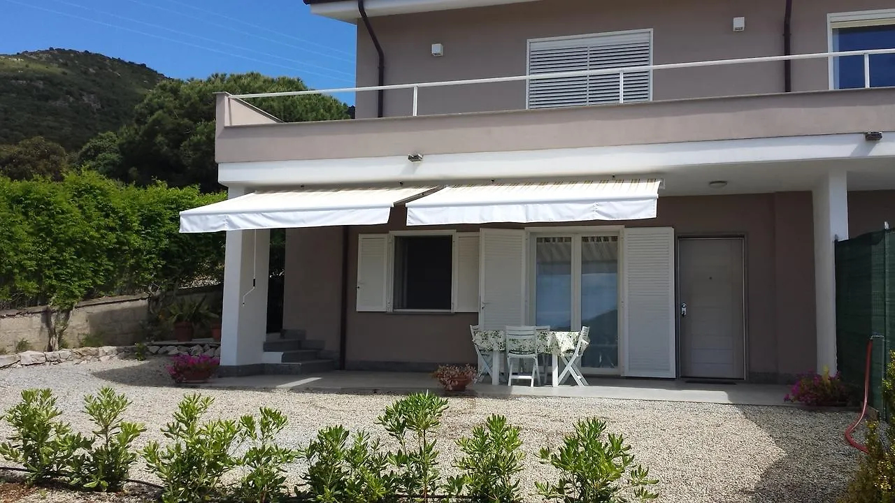 Lacona Casa Franca